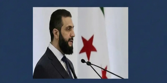 صورة توضيحية للرئيس السوري أحمد الشرع وهو يلقي كلمة خلال مشاركته في حملة 