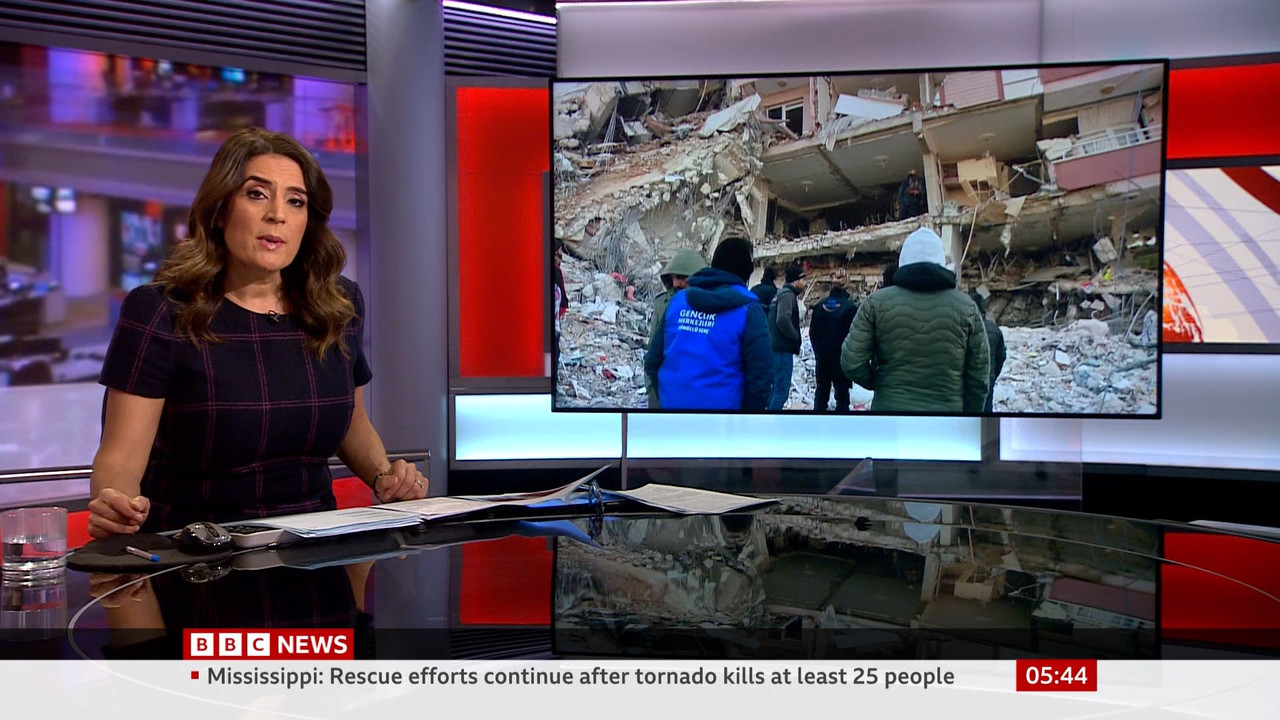 BBC News Valentine_20230327_05000600.ts_snapshot_00.45.24.940