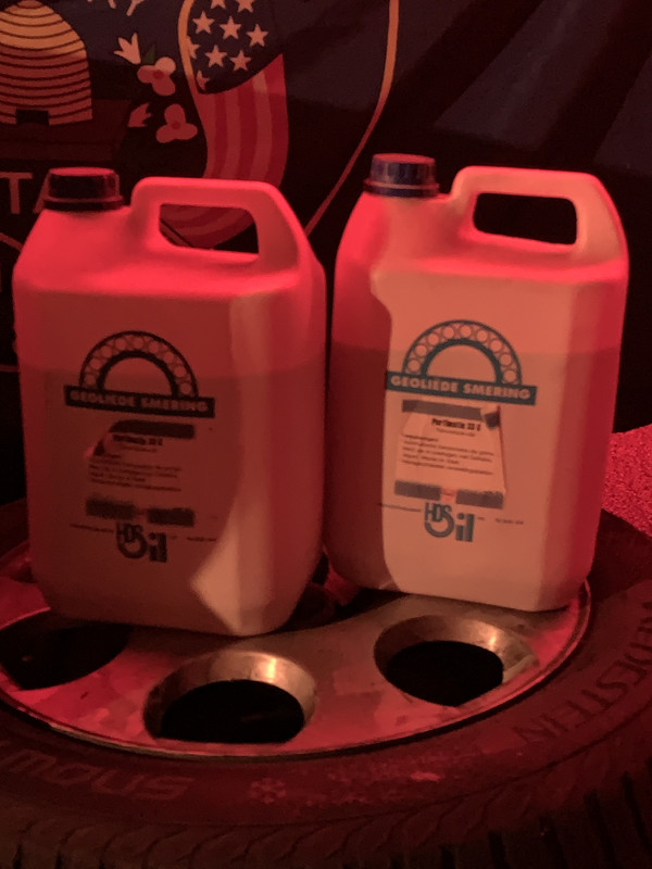 6532E0EC-56DD-45C0-9245-EC69A2A0E043