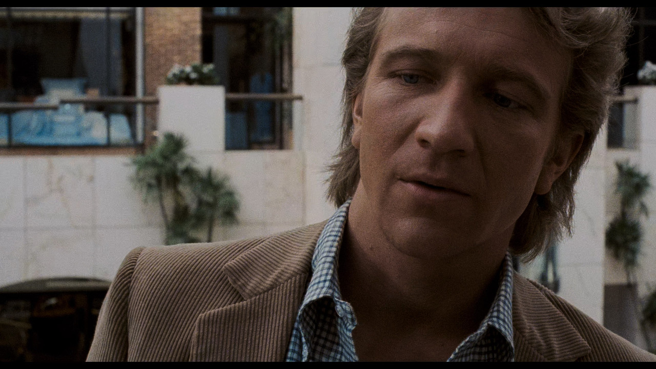 (Vietsub) Body Double 1984 2160p MA WEB-DL DTS-HD MA 5.1 HDR H265-FLUX.mkv_snapshot_00.37.05.298