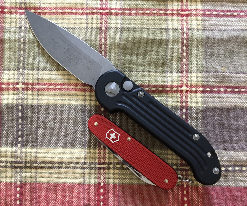 2BE12F8C-424F-4DA9-81E3-F7F0EA8D80AF