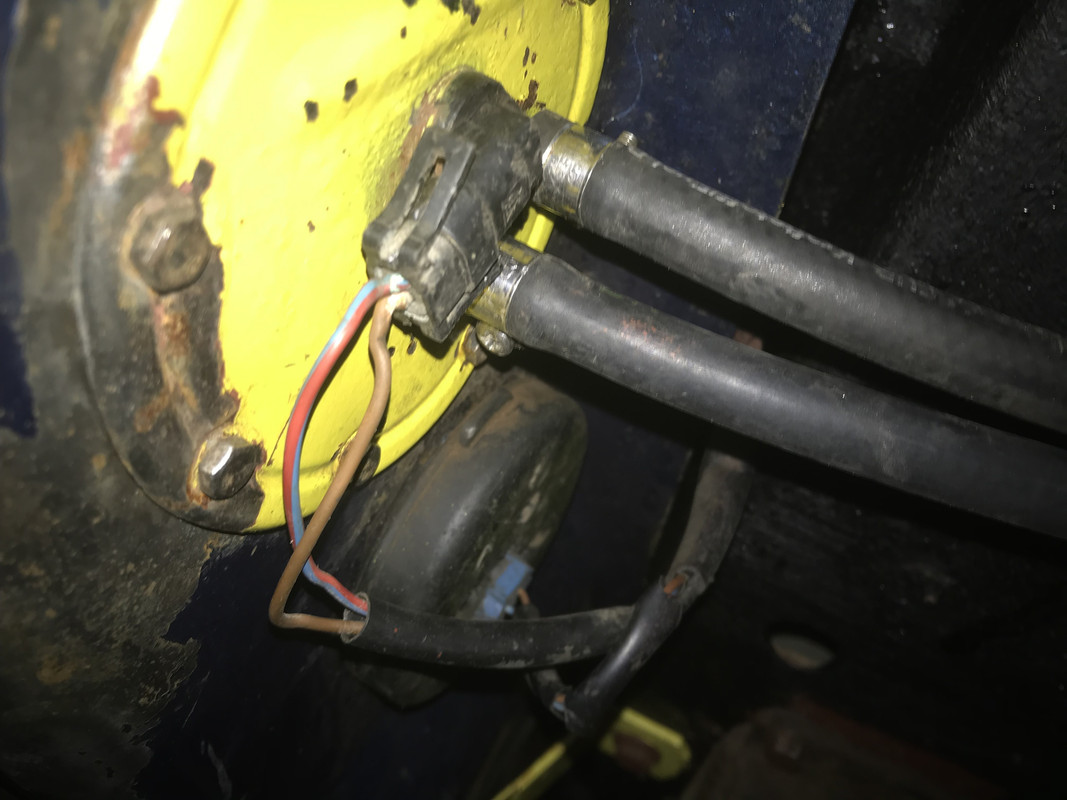 72B2DD58-DDAA-47BE-ADAC-AB34002538EB