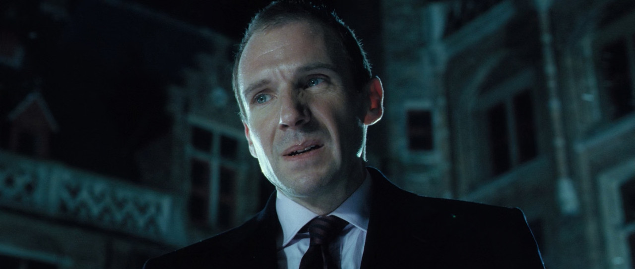 In Bruges 2008 (1080p x265 10bit Tigole).mkv_sna