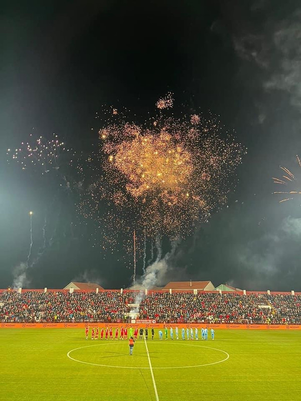 FB81BC58-55EF-419E-9203-0ACE66037FA9