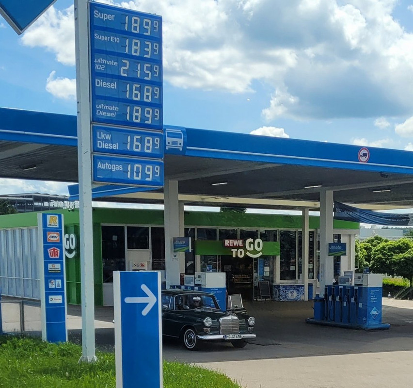 merce 190alt (1)