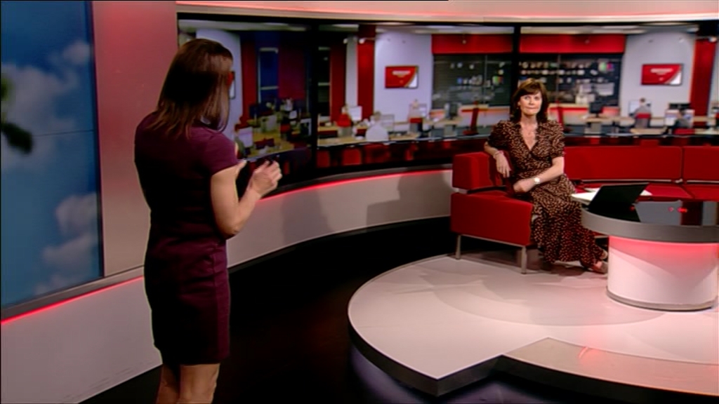 BBC London News 2022_03_25_18_30_00.ts_snapshot_26.52.382