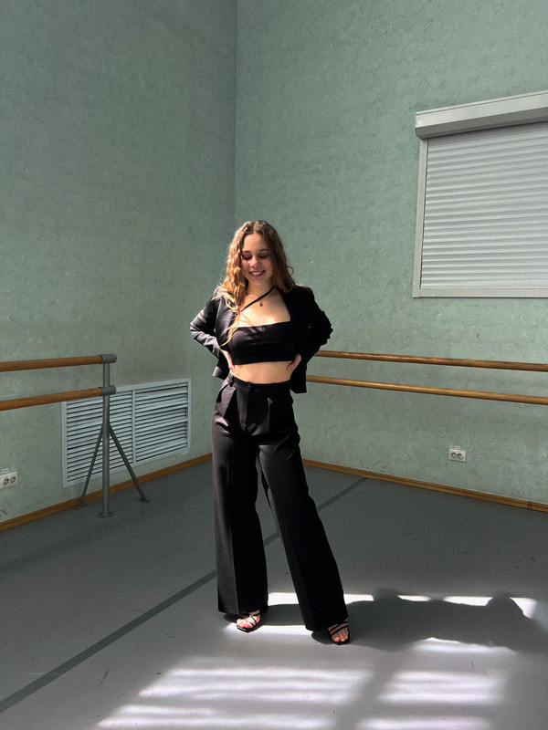 8CEFC805-DCC8-466C-964F-EB7C2AEAB8B5