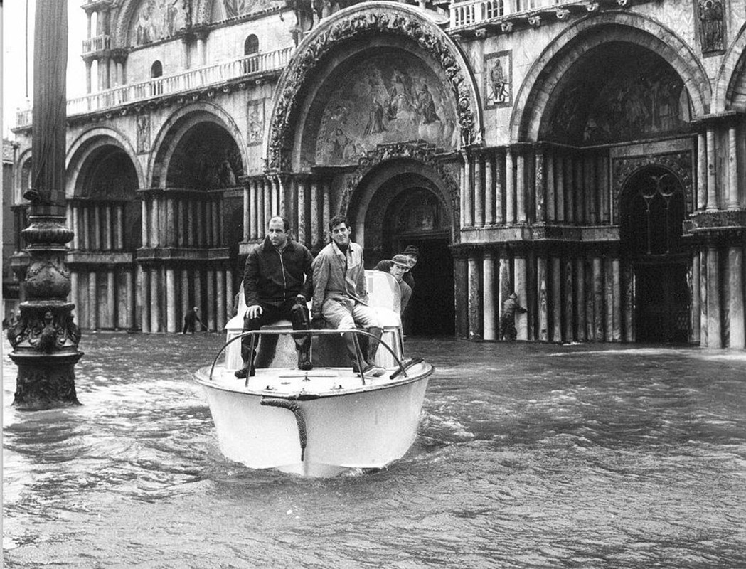 4 novembre 1966: 55 anni fa l’alluvione che devastò Venezia