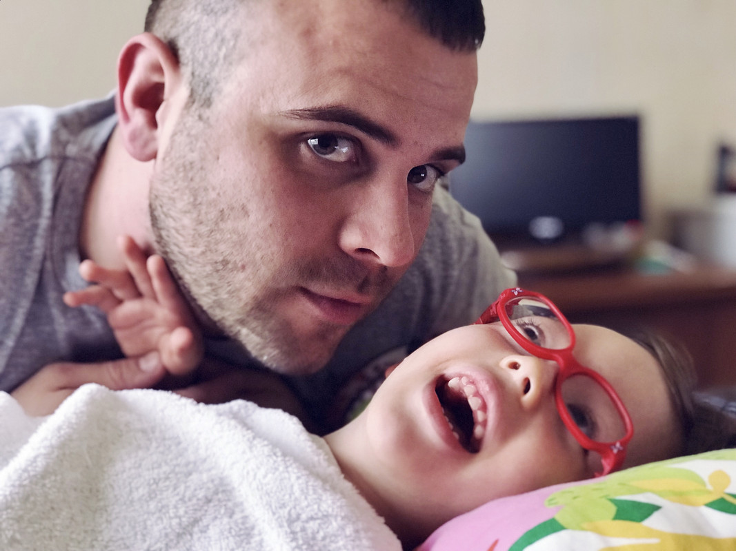 BEC59409-6949-451C-B65D-33F60E33935E