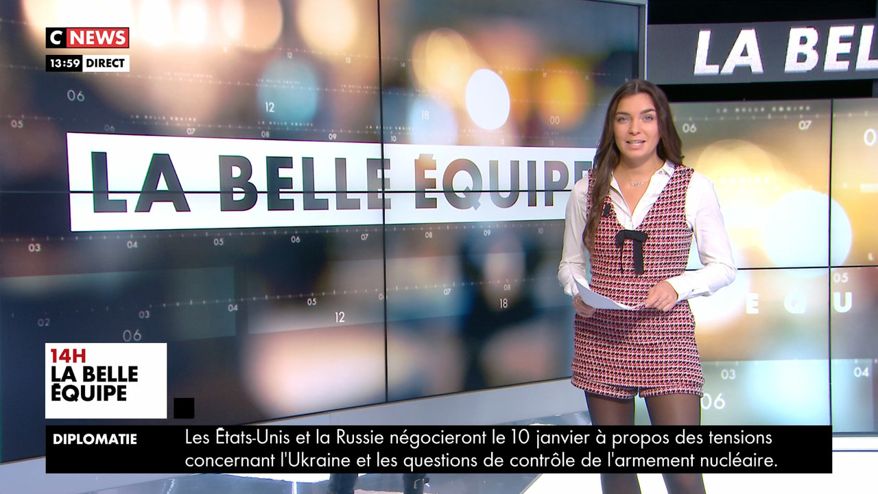 vlc-record-2021-12-28-18h45m51s-12.28 - 12.58.00 - La belle équipe. Clélie Mathias et sa  belle équi