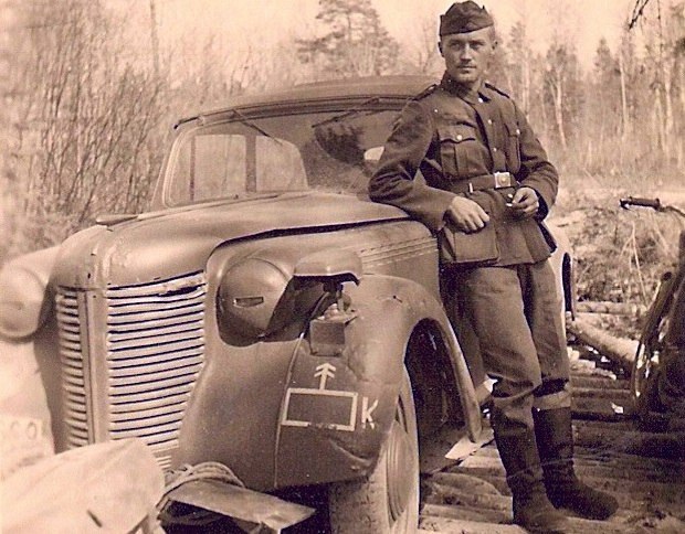 U1Gki_j3oEoЕфрейтор из сапёрной роты 1-ой танковой армии Эвальда