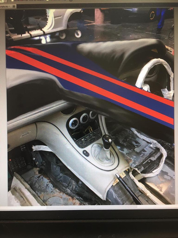 E54DEA30-EE95-4817-9493-135BAC602135