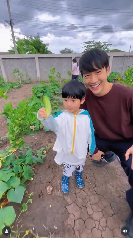 gal-9807354-20250625055025-a77cba1