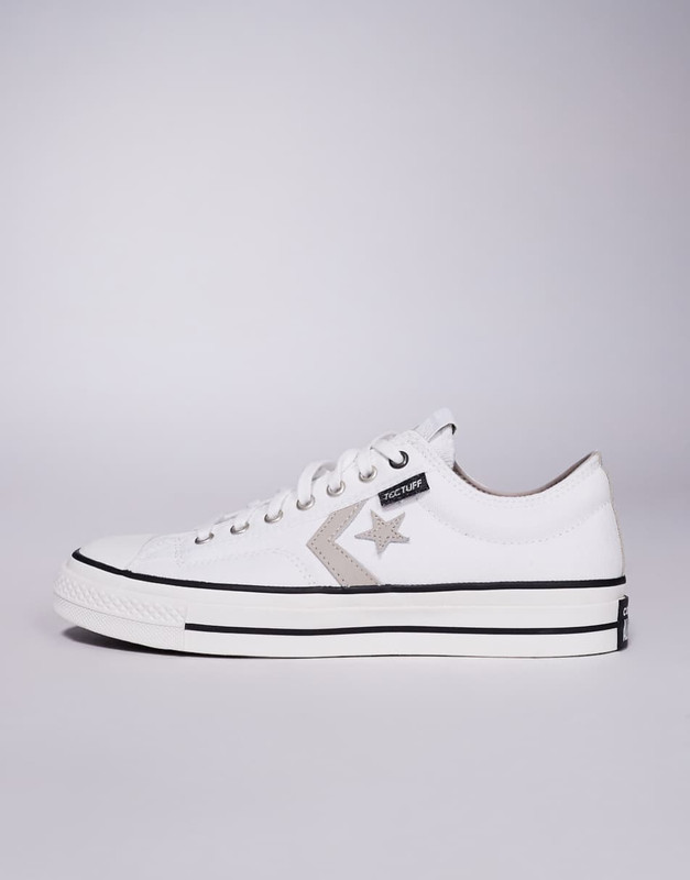 Massive Converse Sneaker Sale: Up to 80% Off + Extra 20% Discount at ASOS