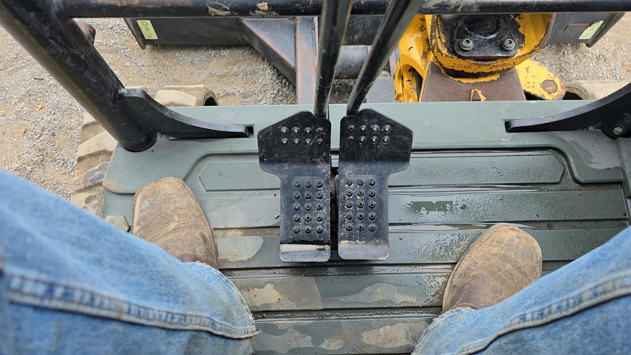 Vehicle thumbnail 82