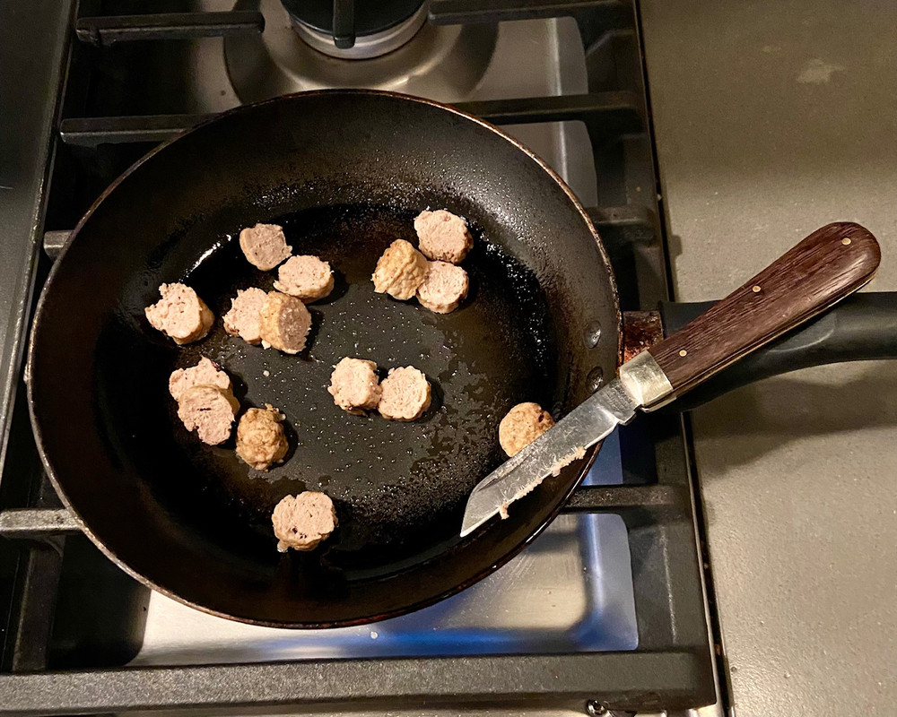 FA812977-4C2A-4B1F-9C41-17DA8ABE0289