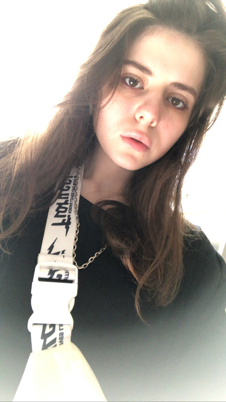 AF373C59-0BD7-416B-BD34-853CEB47418A