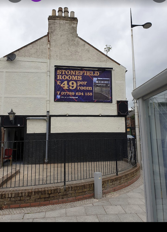 FB195E83-9F73-4696-83AE-028D6FF48BD4