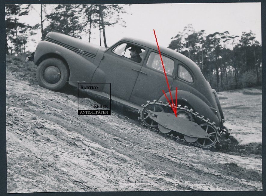 Opel-Kapitän Autoraupe versuchs Sd.Kfz Schlepper