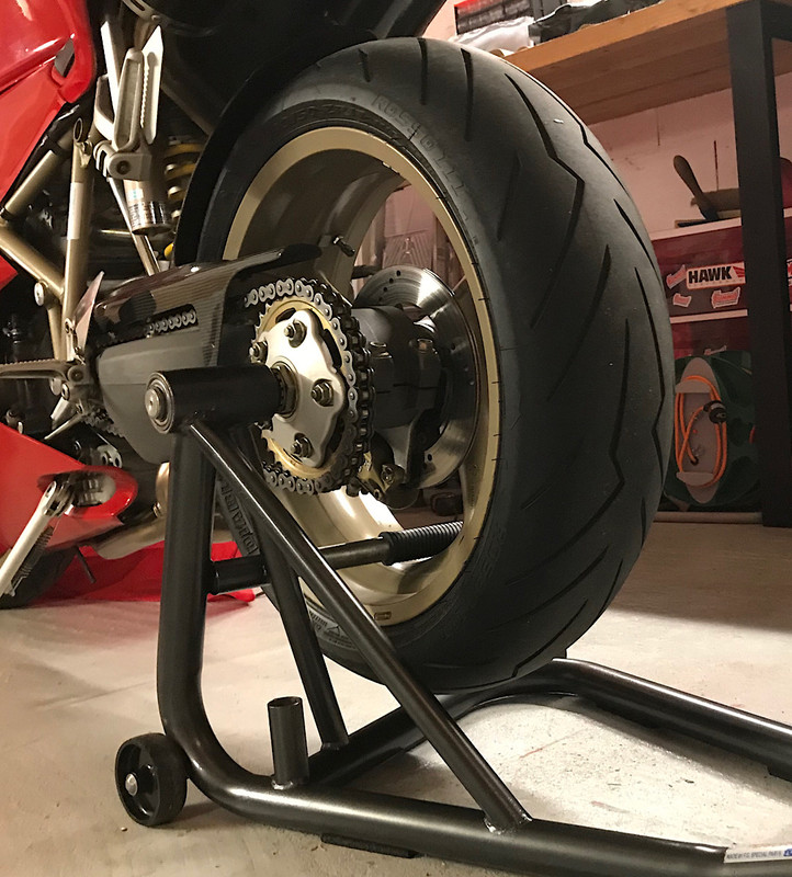 7C94F62E-67CD-4D1B-8EC6-7C435F78F5C8