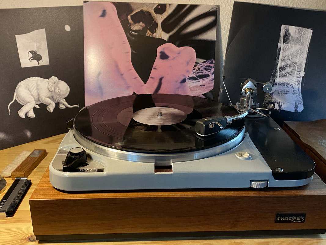 B3C8D990-36D1-4FD1-9647-1158C82325EA