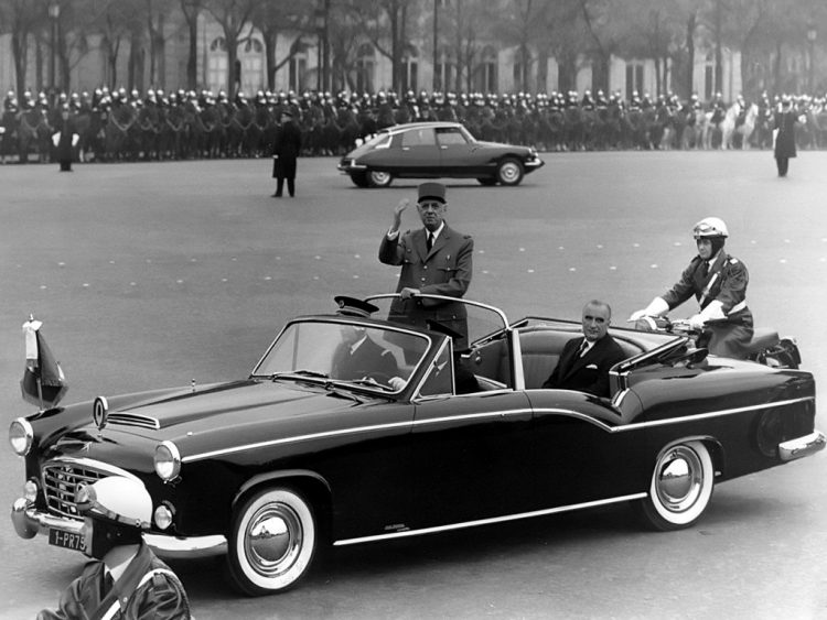 CITROËN-TRACTION-15-SIX-15-750x563