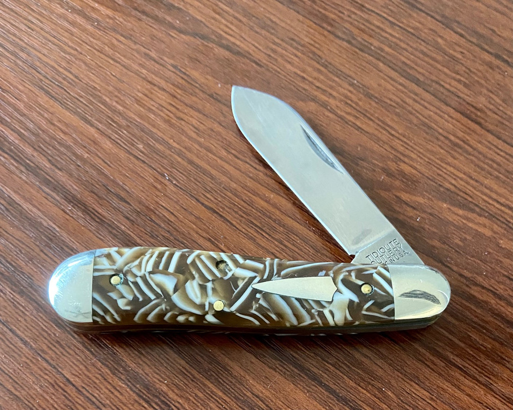 A0027F41-871F-482D-A3BE-5F16AC4EE13B