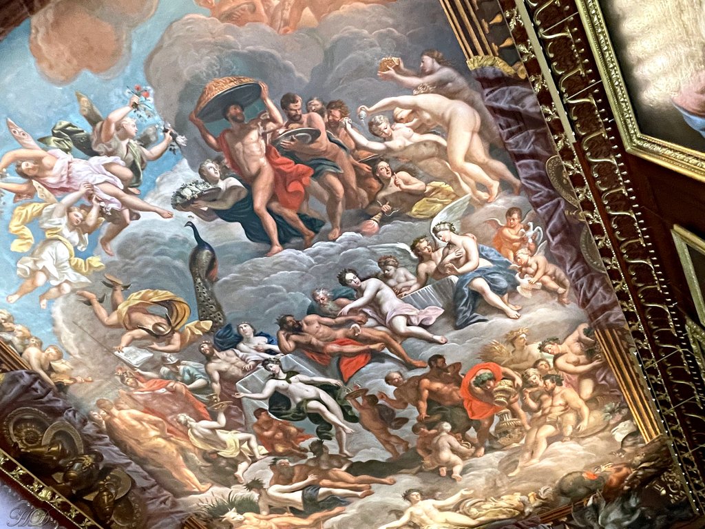 BH-Ceiling-HD.jpg