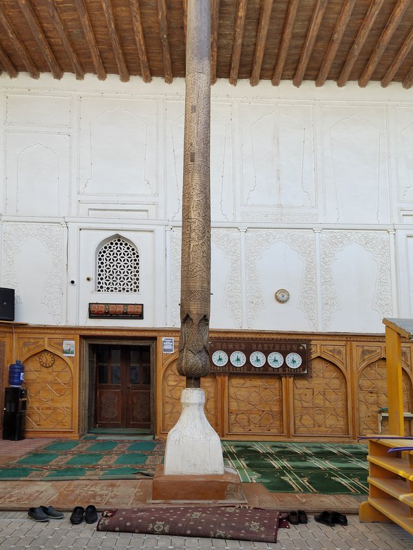 https://i.postimg.cc/XJQMPk3g/10-IMG-20230418-152323.jpg