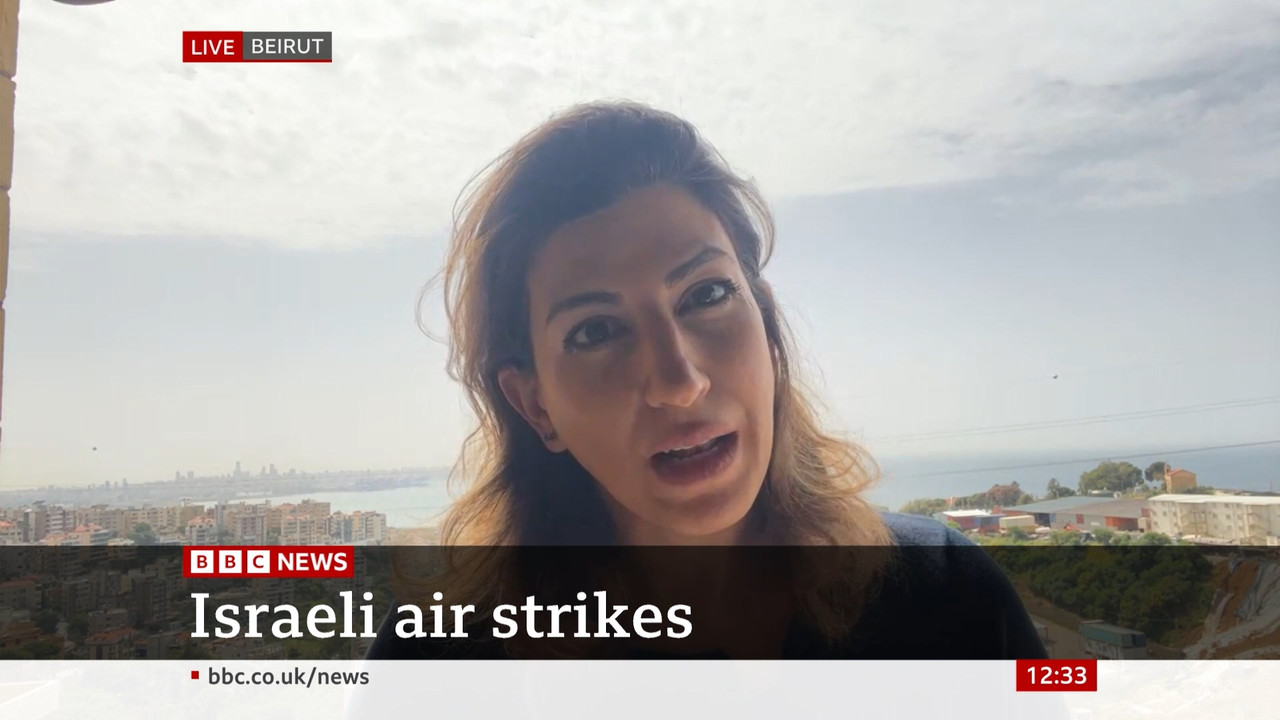 04.07 - 12.00.00 - BBC News. The latest news from the BBC. [S]..ts_snapshot_00.34.08.432