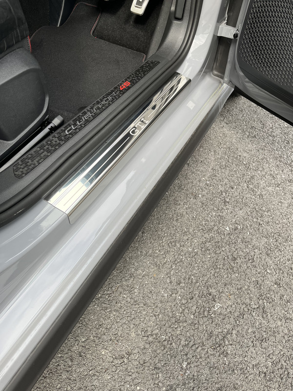 7DB1623B-77D2-48D0-82FA-CF1BA8E4E494