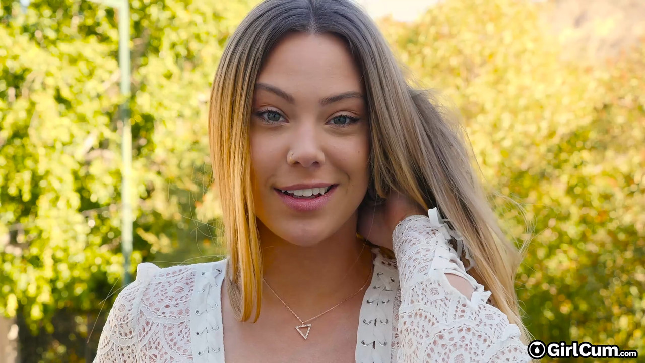 @v3ryC - V!br@c!0n3$E$t@t!c@$ - 011120HD.mp4_snapshot_00.26.476