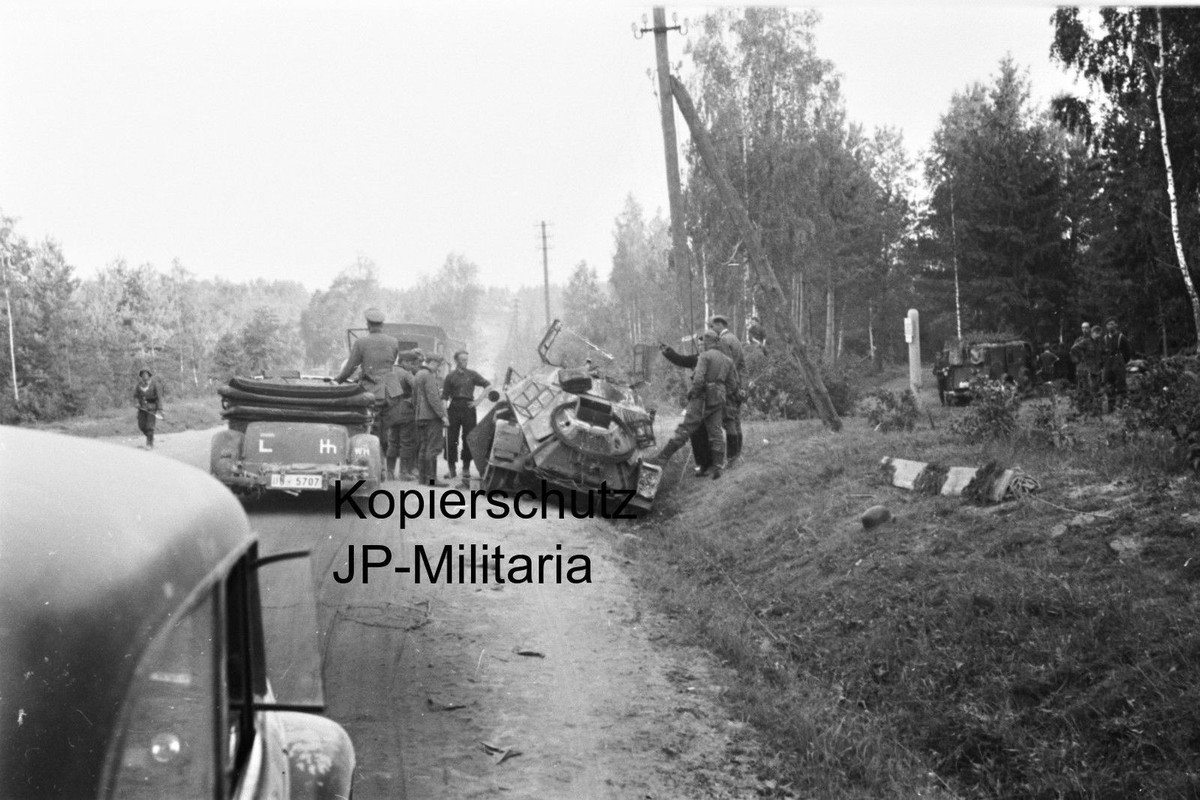 SW Negativ für Foto Wehrmacht SPW Späh Panzer Sc