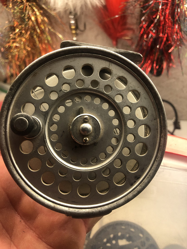 CFE12CFF-DA05-4D5A-BC35-30B21E338AFD