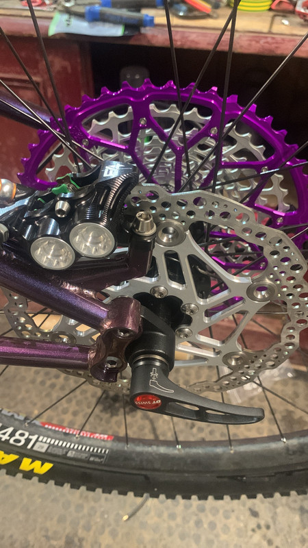 6BD5D372-D635-441D-B577-F94A95EBC92F