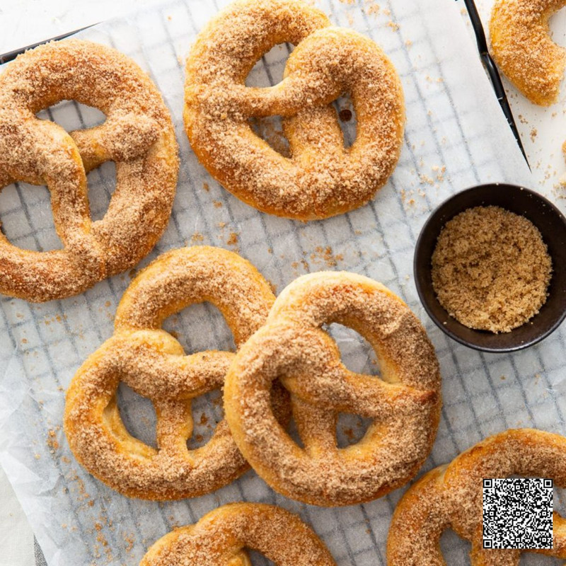 The History Of Cinnamon Sugar Pretzels