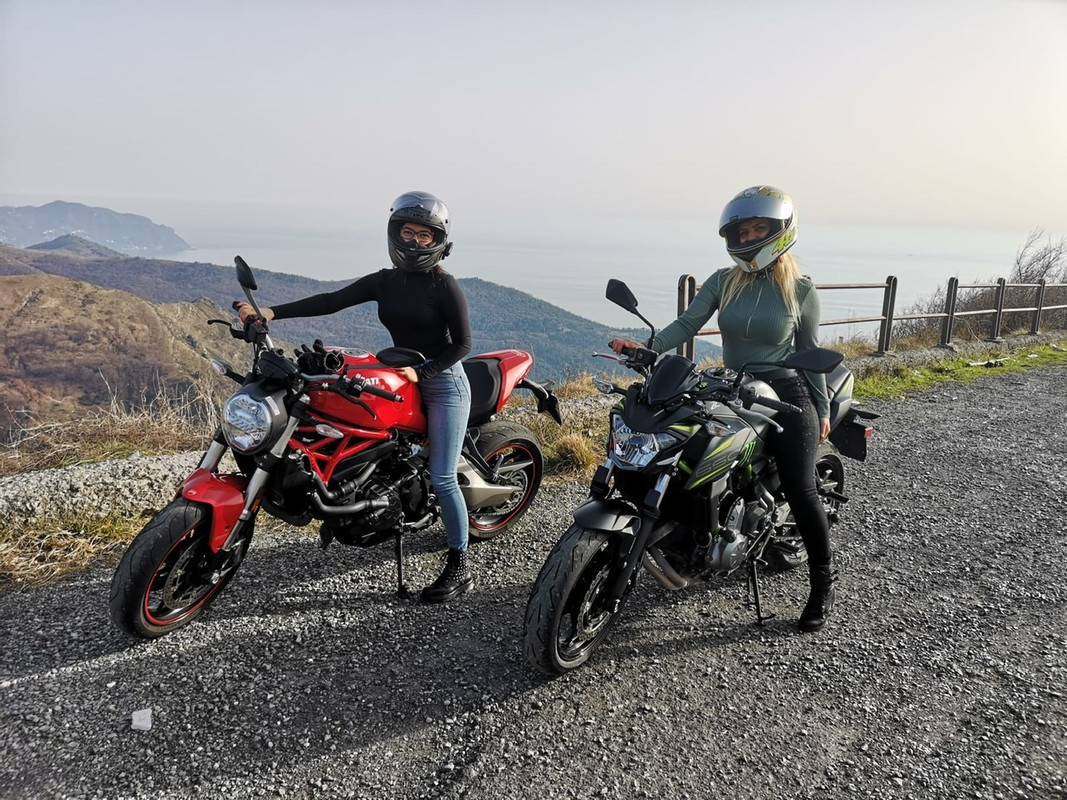 1F7811F9-85A9-4401-9E5B-25AAF50D79CF