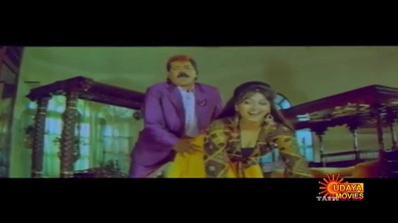 Dolly Minhas Hot CRG.mp4_20240727_131203.715