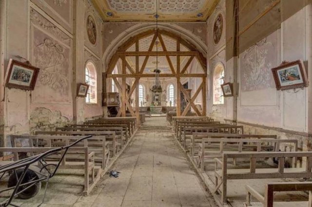 Abandoned-19