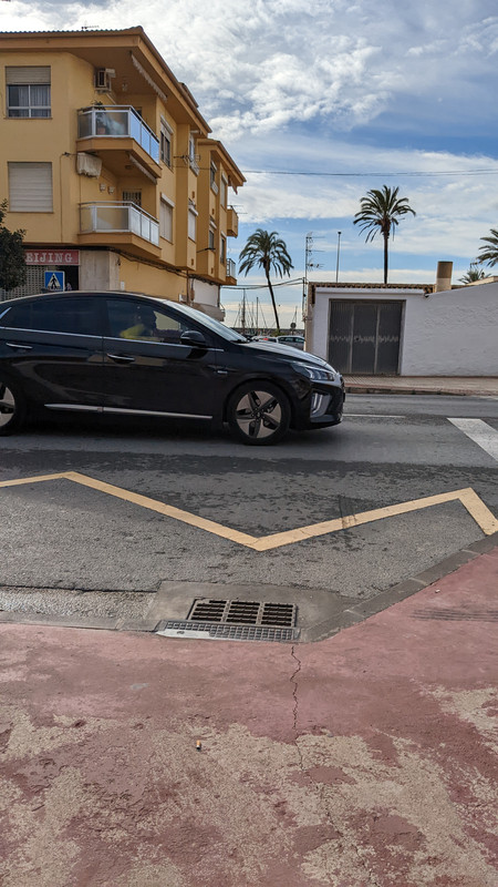 PXL_20221206_095857376.MOTION-02.ORIGINAL