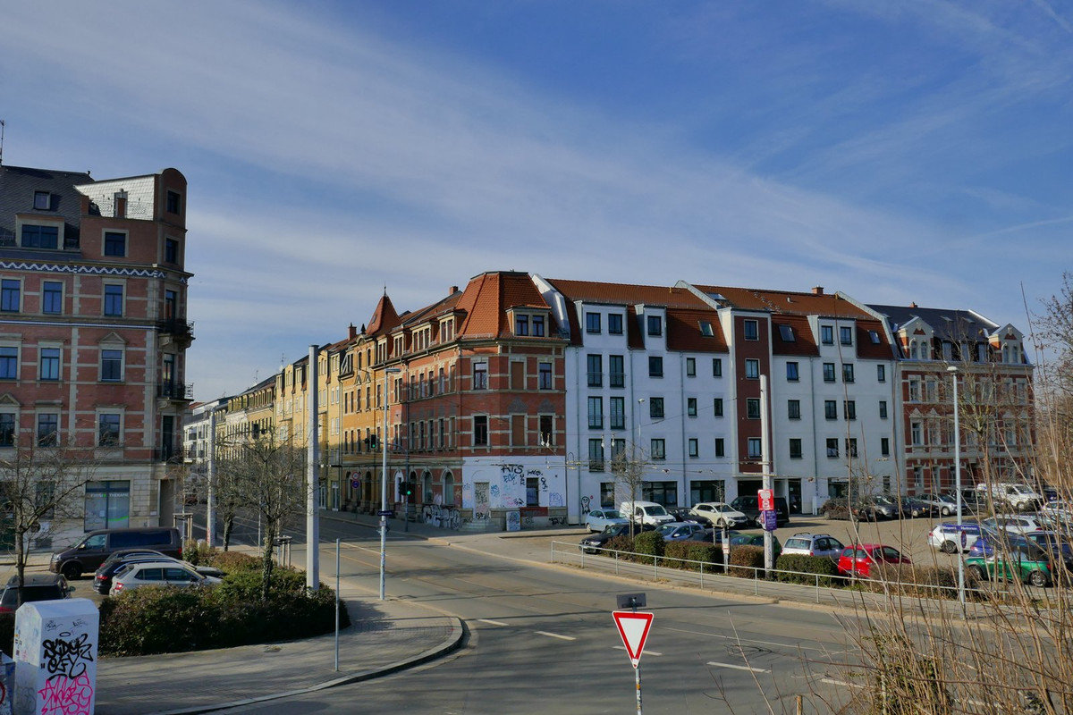 Bild: https://i.postimg.cc/XJbZtVjr/P1260457.jpg