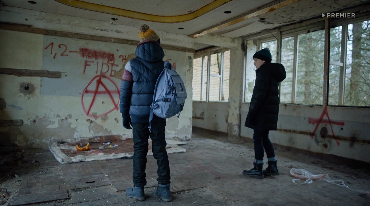 Istorik.S02.E02.2022.WEB-DL.(1080p)_00_43_28_00_260