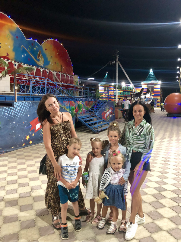 D2198BA0-8CBA-40F5-B3C9-23FB4ED6B39F