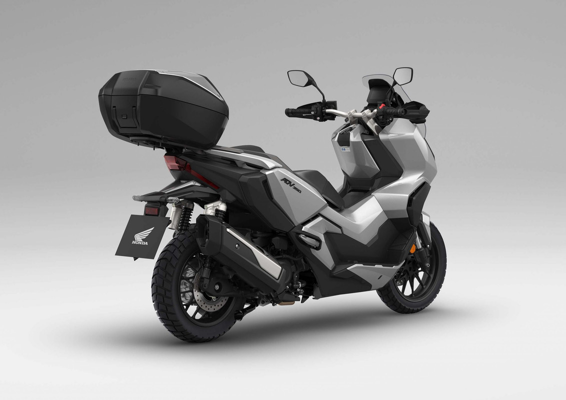 130 фото скутера Honda ADV350 Adventure 2022