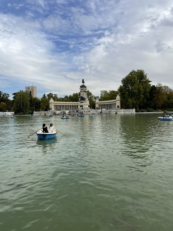 659471BF-A4D6-4E6E-9676-00FE35A279D3