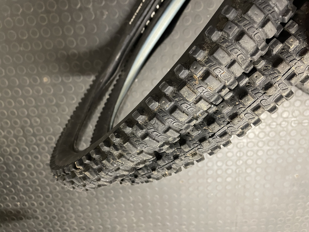 F7302B5A-600A-42CB-AEC5-9FD4246AB904