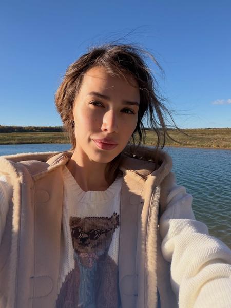 https://i.postimg.cc/XJgc38Gk/October-be-like-(2).jpg