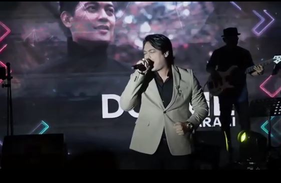 Donnie saat mengisi acara