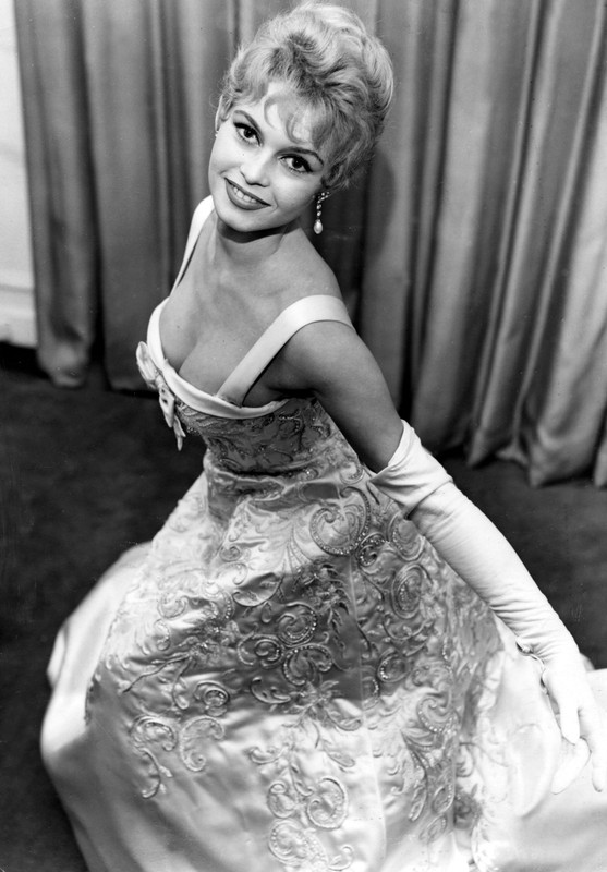 Bardot_Brigitte_mc66
