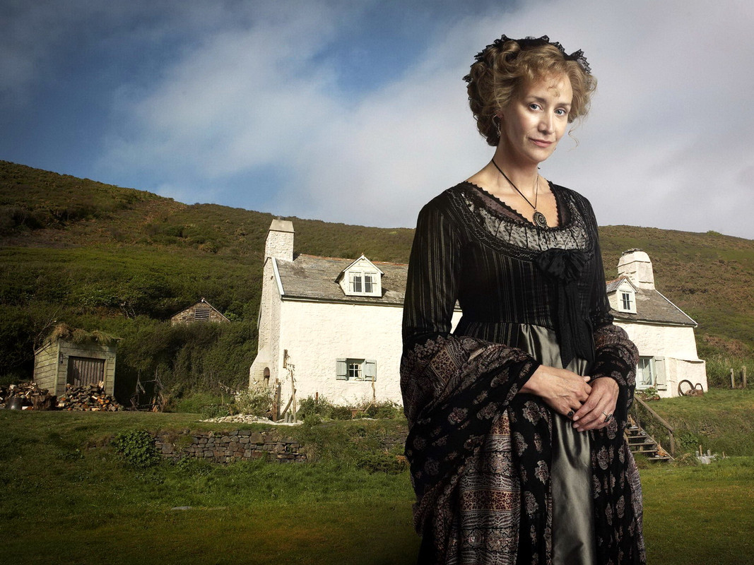 kinopoisk.ru-Sense-_26_2338_3B-Sensibility-744333--w--1600